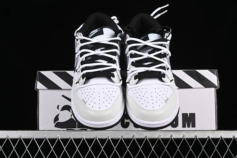 All Categories Nk SB Dunk Series Nk SB Dunk Low Low-top sneakers Nk Dunk Low Special mission camouflage Warship Simple black, white, purple and gray SB strap low-top casual sneakers DD1391-100